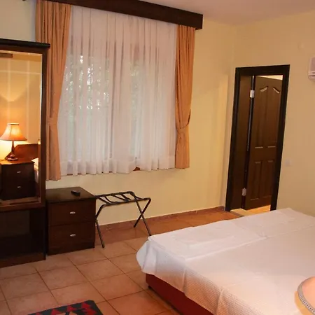 Doga Hotel *